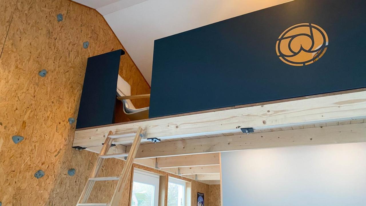 Hostel Oder Ferienwohnung 1-16 Personen Im Blauen Haus Fehmarn Exteriér fotografie