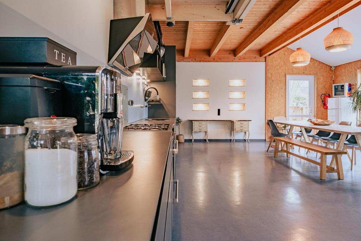 Hostel Oder Ferienwohnung 1-16 Personen Im Blauen Haus Fehmarn Exteriér fotografie