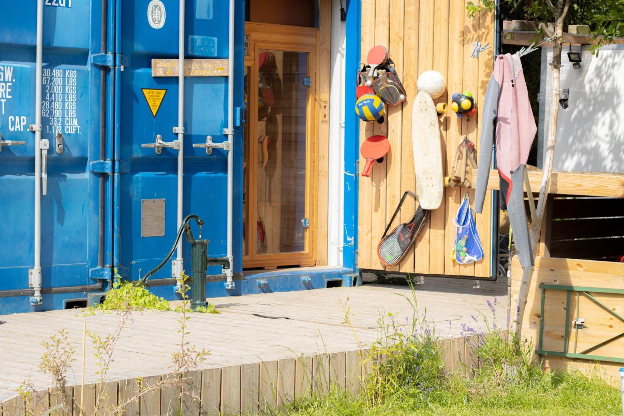 Hostel Oder Ferienwohnung 1-16 Personen Im Blauen Haus Fehmarn Exteriér fotografie